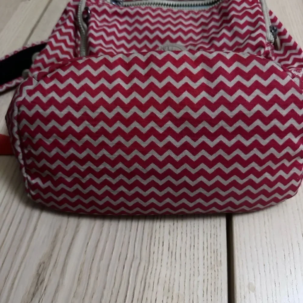 Kipling Seoul Small Backpack red and white zig zag pattern - OS